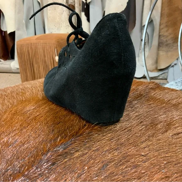 Jeffrey Campbell HAVANA LAST Black Suede Cut outs Wedge Shoes Women’s 6