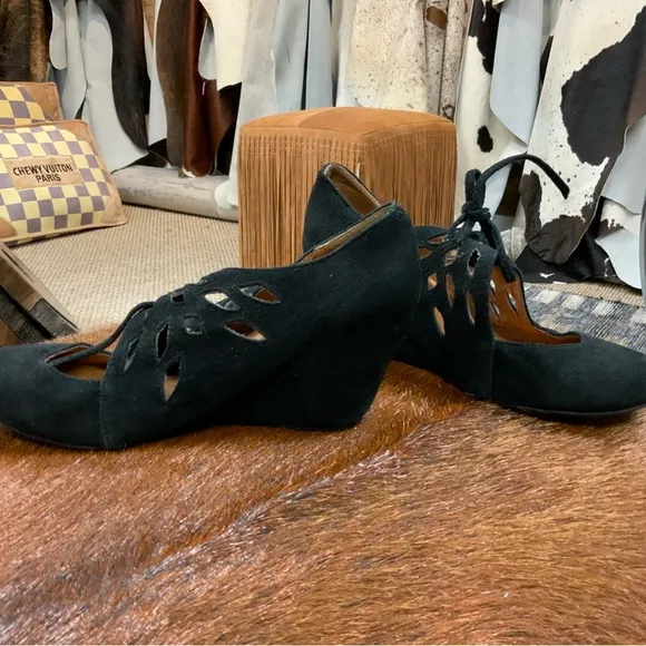 Jeffrey Campbell HAVANA LAST Black Suede Cut outs Wedge Shoes Women’s 6