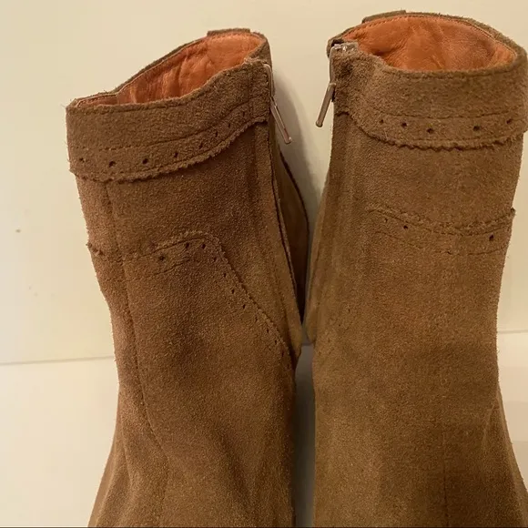 JEFFREY CAMPBELL SHOES BOOTS ANKLE BOOTIES BROWN SUEDE LEATHER WEDGE ZIP SIZE 8