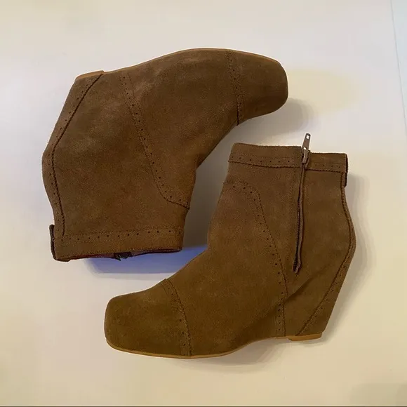 JEFFREY CAMPBELL SHOES BOOTS ANKLE BOOTIES BROWN SUEDE LEATHER WEDGE ZIP SIZE 8