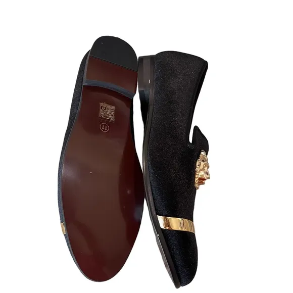 Jitai Men’s Velvet Loafer 11 NWOT