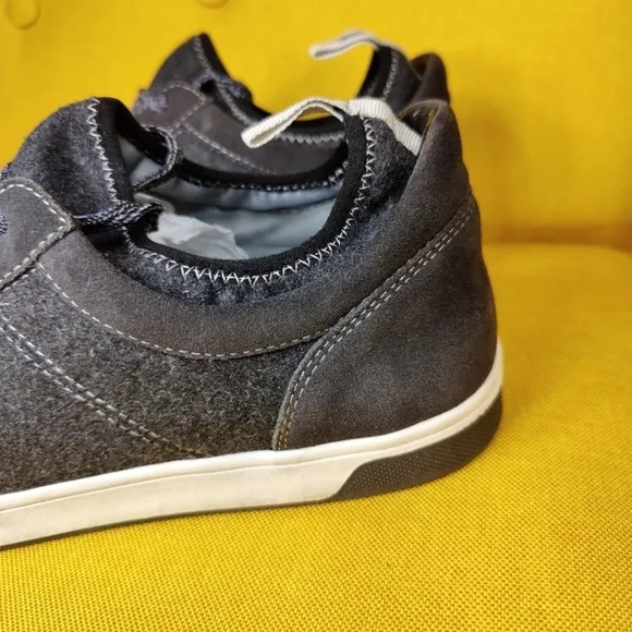 Johnnie-O Surfside Grey Suede &amp; Fabric Sneaker Casual Men's Shoe Size 10
