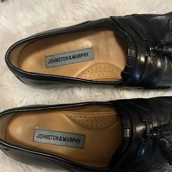 Johnston &amp; Murphy Men’s Black Leather Loafer Slip On Tassel Dress Shoes Sz 9