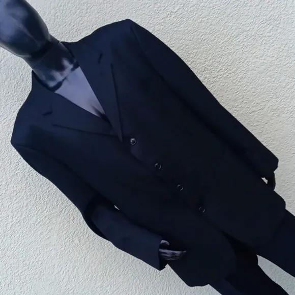 JONES NEW YORK MEN'S BLACK WOOL/SILK BLEND (4) BUTTON LUXURY BLAZER