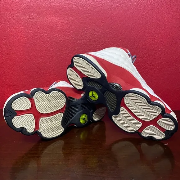 Jordan 13 Kids Shoes Red gray and White size 5.5Y