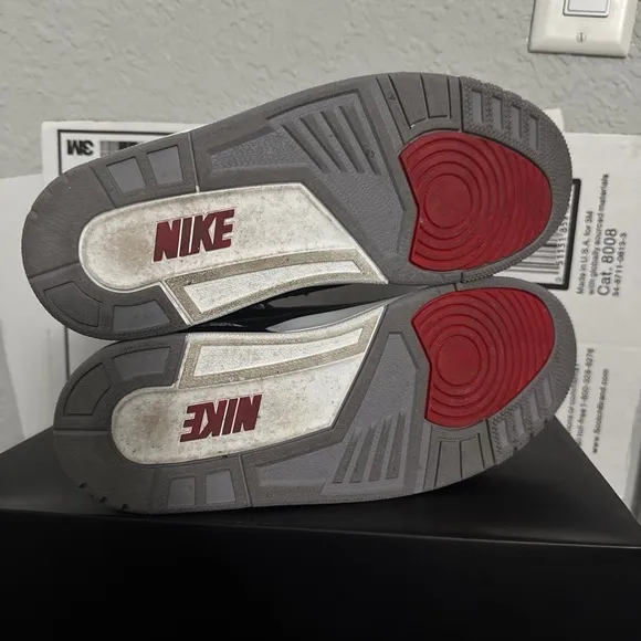 Jordan 3 black cement 2024 Size 10.5