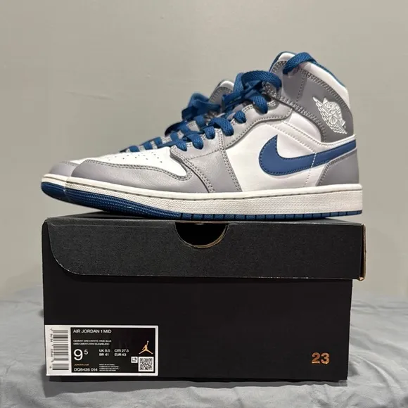 Jordan Athletic Shoes - Blue, Gray, and White