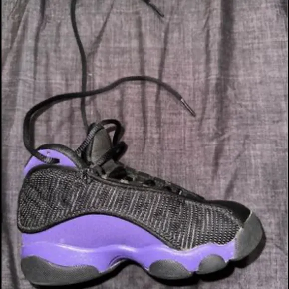Jordan Family Lot- Men (9), and children (11)