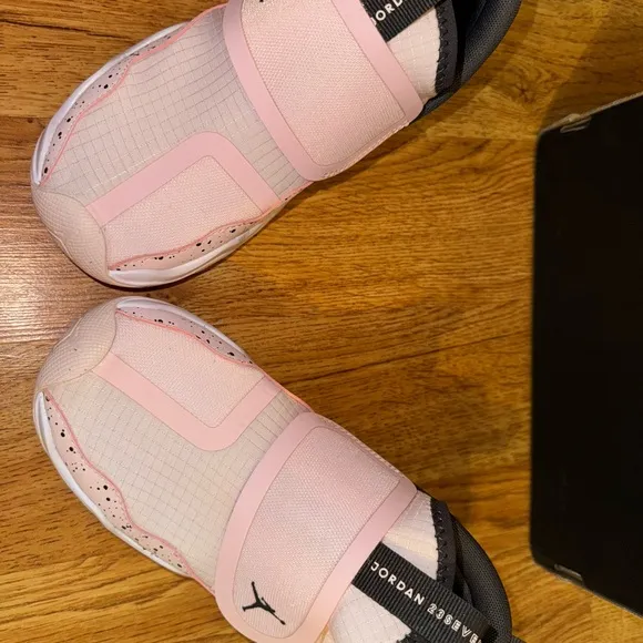 Jordan Kids' 23/7 TD pink wash/ midnight fog Sneakers, size 1.5Y