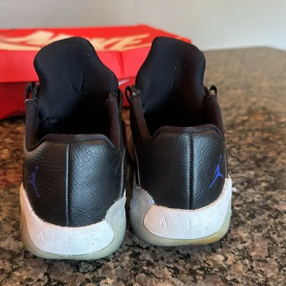 Jordan Kids Black and Blue Athletic Shoes 7Y
