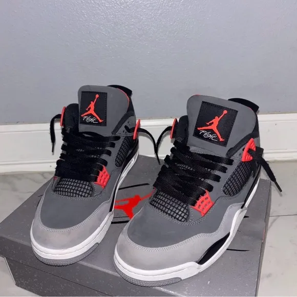 Jordan Men's Gray and Red Sneakers