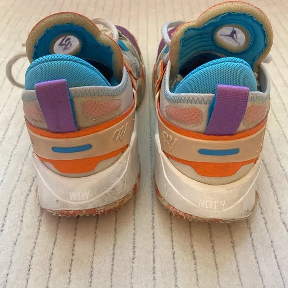 JRDN Men’s Colorful Basketball Shoes