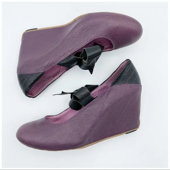 J Shoes Betty Purple Funky Wedge w/Bow Sz 7