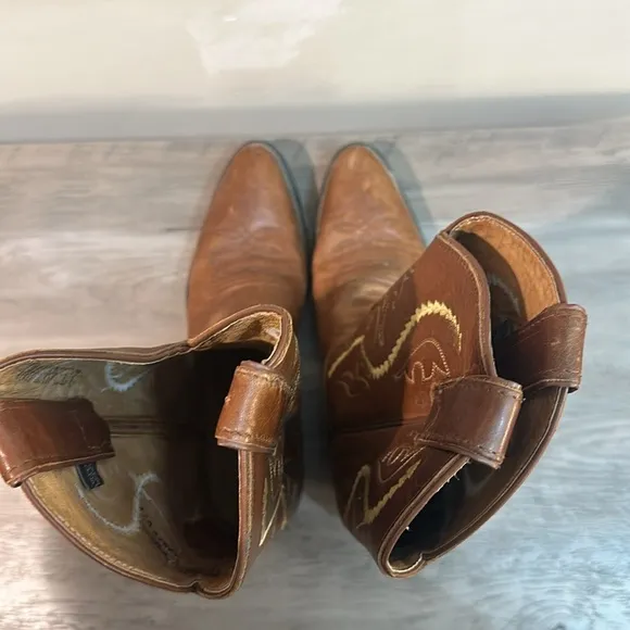 Justin Cowgirl Boots