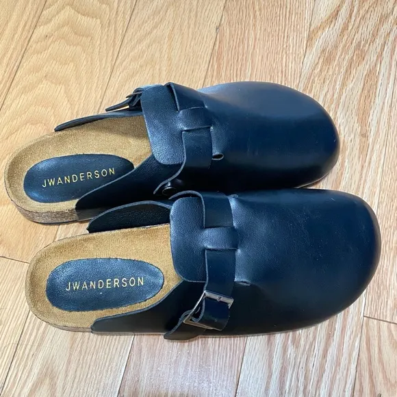JW Anderson NWOT black leather mule clogs