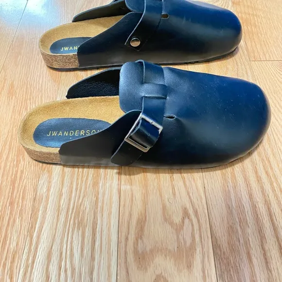 JW Anderson NWOT black leather mule clogs