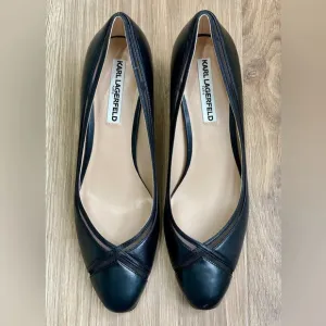 Karl Lagerfeld Black Color Pump Shoes Size 10 LNC