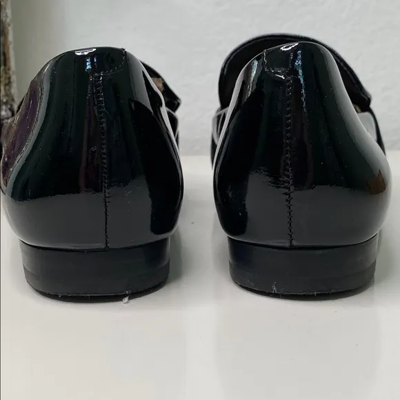 Karl Lagerfeld Black Patent Kid Loafers (Nikki) with Gold Chain Size 8