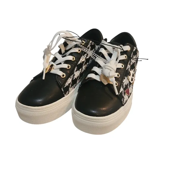 Karl Lagerfeld Paris Cambie Women Cate Pins Houndstooth Sneaker Size 6M