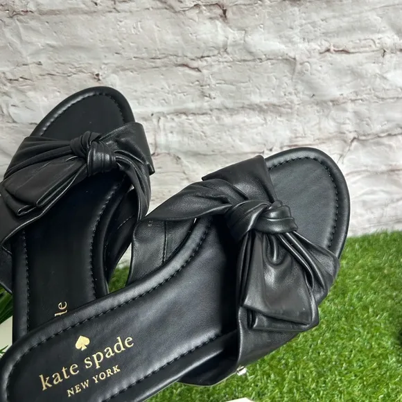 KATE SPADE Black Leather bow sandals size 6 new