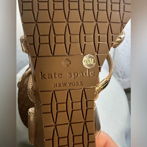 KATE SPADE ♠️- Gold Women's Sandals (7.5) ‼️NEW W/DUST BAG‼️