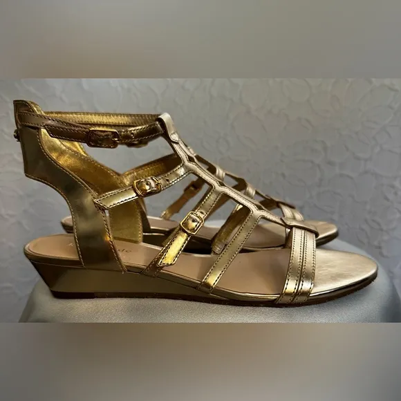 KATE SPADE ♠️- Gold Women's Sandals (7.5) ‼️NEW W/DUST BAG‼️