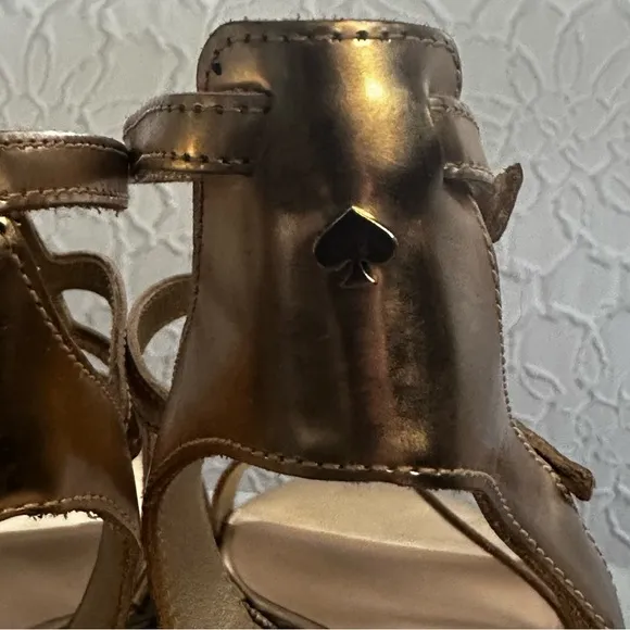KATE SPADE ♠️- Gold Women's Sandals (7.5) ‼️NEW W/DUST BAG‼️