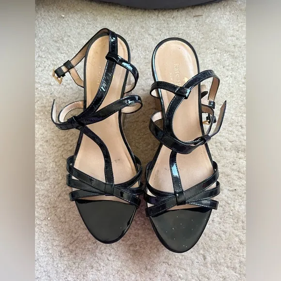 kate spade | patent leather and cork t-strap platform sandals | size 9