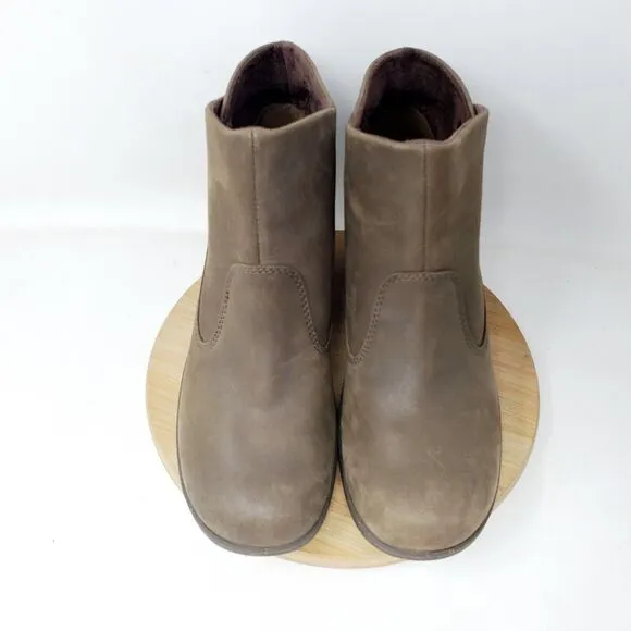 KEEN Akita Ankle Boots Womens 9.5 Brown Leather Wedge Lug Bootie Shoes