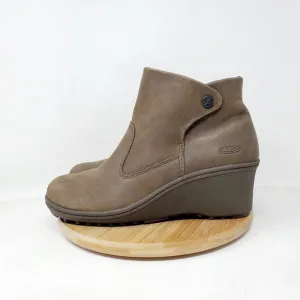 KEEN Akita Ankle Boots Womens 9.5 Brown Leather Wedge Lug Bootie Shoes