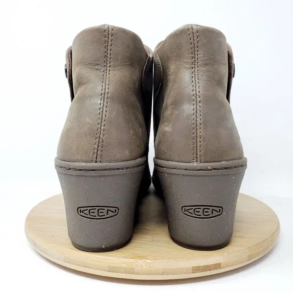 KEEN Akita Ankle Boots Womens 9.5 Brown Leather Wedge Lug Bootie Shoes