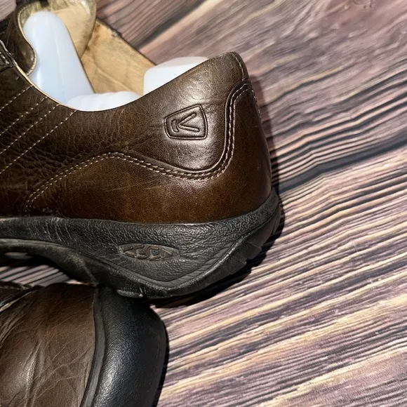 Keen Alki Lace Up leather Men's Shoes Size 9.5