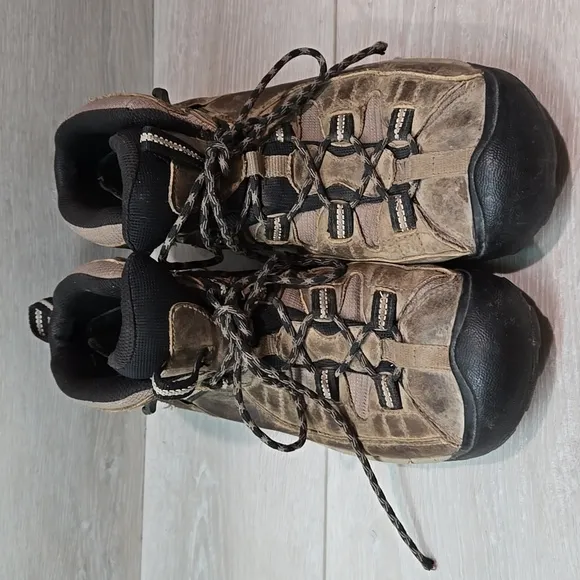 Keen Mens Dry High Top Leather Sneakers shoes sz 9