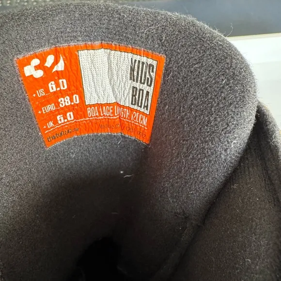 Kids Boa Snowbording boots size 6