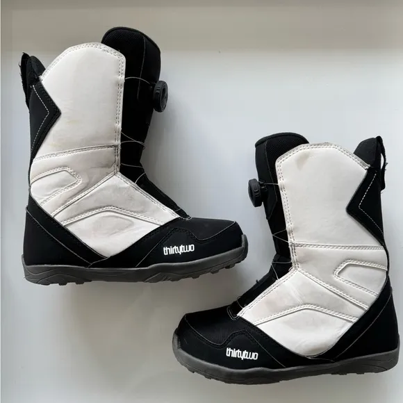 Kids Boa Snowbording boots size 6
