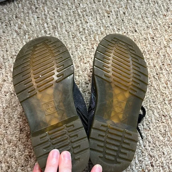 Kids dr martens delaney boots