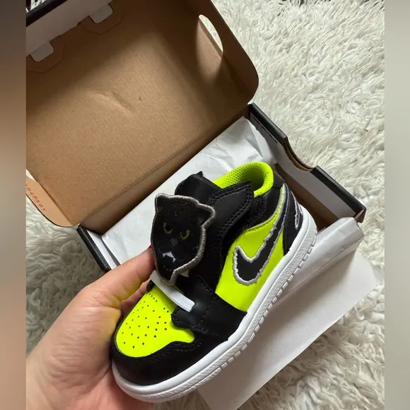 Kids Neon Green and Black Sneakers