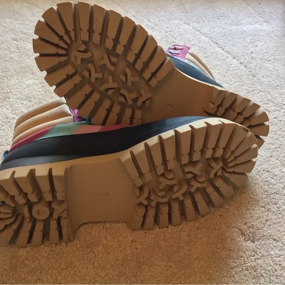 KOI PEACE CRAFT COLORBLOCK BOOTS
