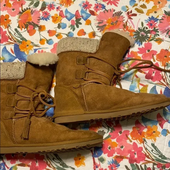 Kookaburra boots