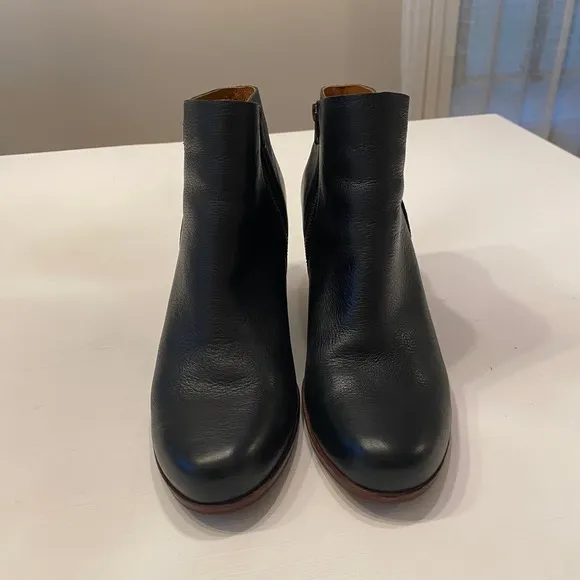 Kork-Ease Women's Black‎ Leather Wedge Wedges Booties US Size 10 M