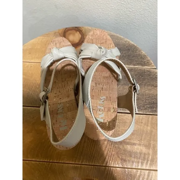 Korks Dawson wedge Platform Sandals Cream size 8
