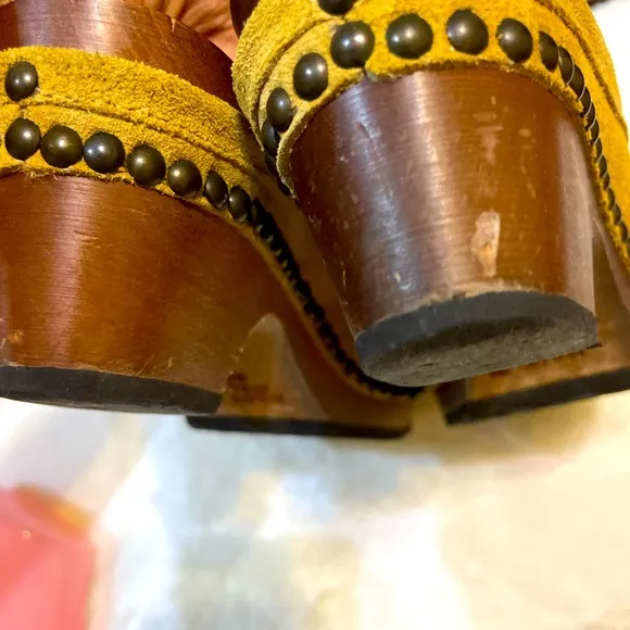 KORS Michael Kors,‎ size 8, clog style shoes