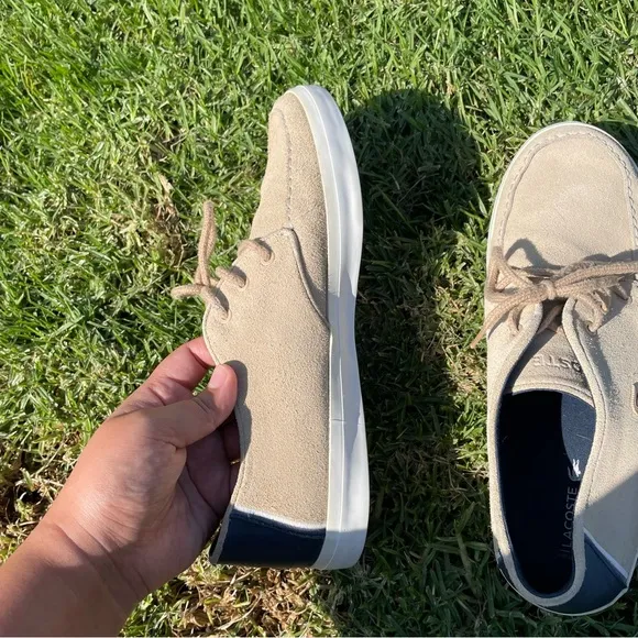 Lacoste Men’s Sevrin Genuine Suede Lace-Up Sneaker Shoes Size 10.5 (US) Beige