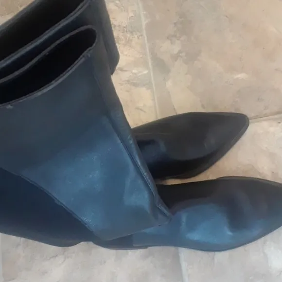 Ladies Boots