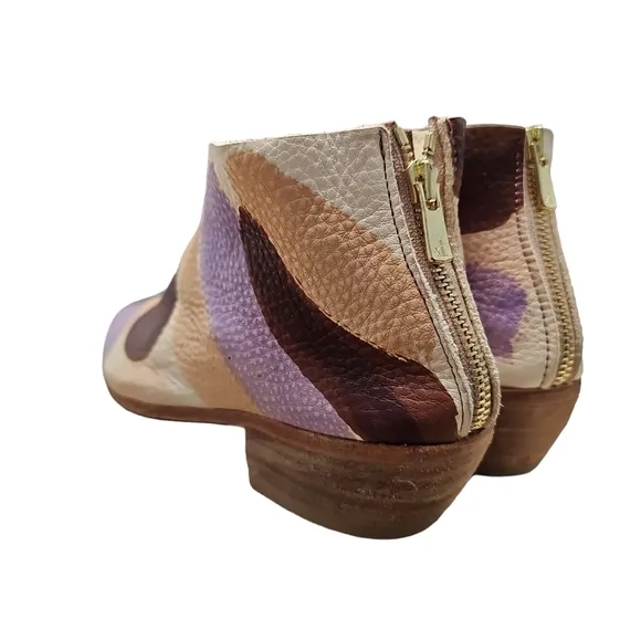 Lauren Brinkers Desi Boot Size 38/7.5-8  B1359