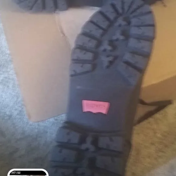 Levi's Black Men's Boots NWOT