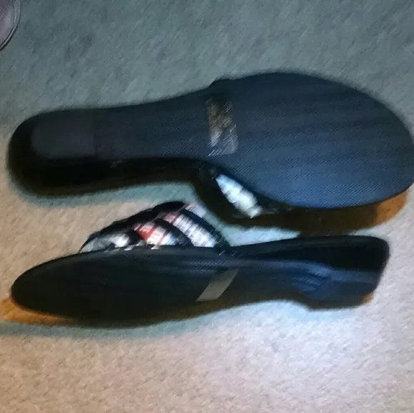 Life stride black small wedge slipper shoes size