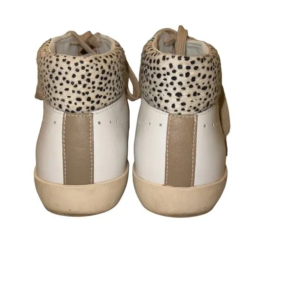 Like new GOLA Nova High Safari White Cheetah High Top Shoes Size 8