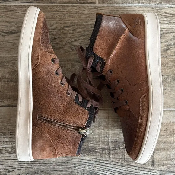 Like new! {Rodd &amp; Gunn} Men's Sussex High Street Leather High-Top Sneakers