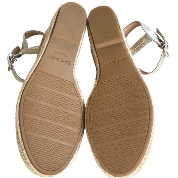 LIKE New Sperry Leather Wedge Sandals